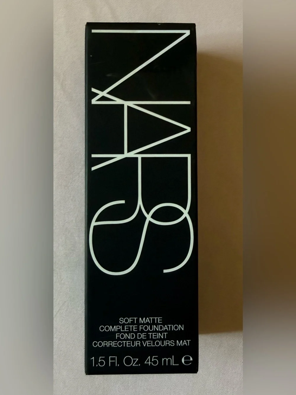 NEW NARS Soft Matte Complete Foundation — 1.5 fl oz: New Caledonia